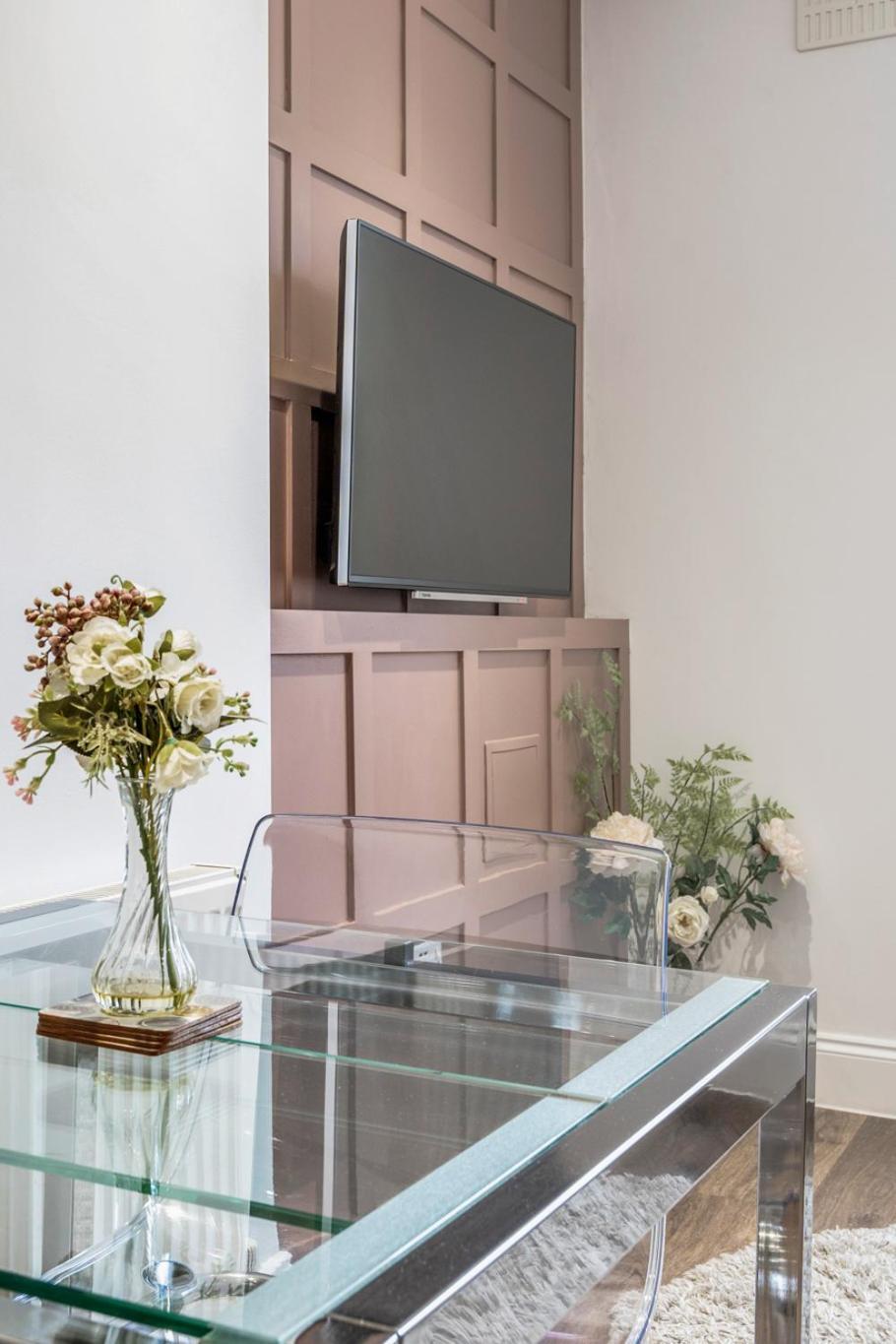 Bright & Modern 2-Bed Notting Hill Apartment Лондон Екстериор снимка